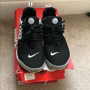 Nike Prestos Grey/Black